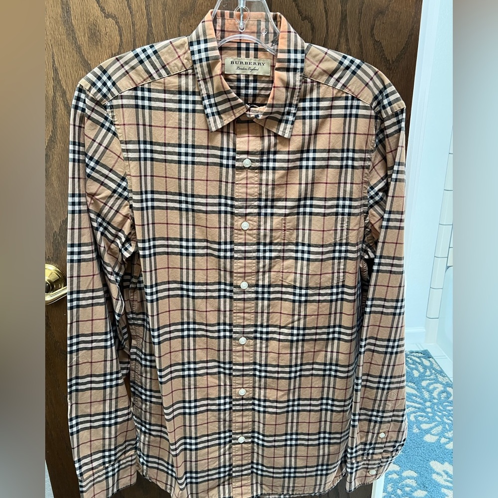 Men’s Burberry Button Down Dress Shirt